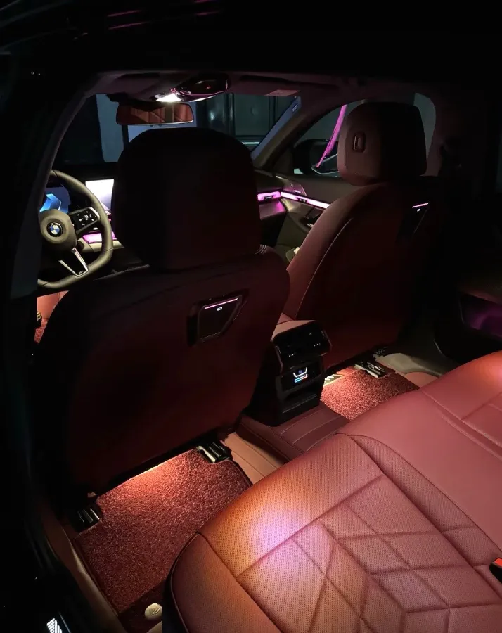 2024 BMW 5 Series 2.0T 258HP L4 8AT,autocango,china used car exporter,china ev exporter,chinese used car exporter,chinese used ev exporter