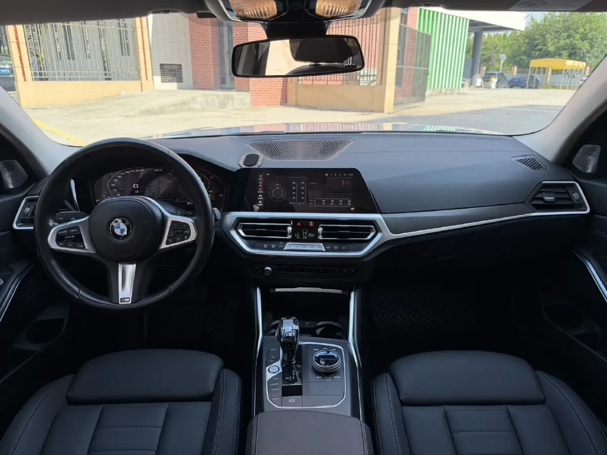 2021 BMW 3 Series 2.0T 184HP L4 8AT,autocango,china used car exporter,china ev exporter,chinese used car exporter,chinese used ev exporter