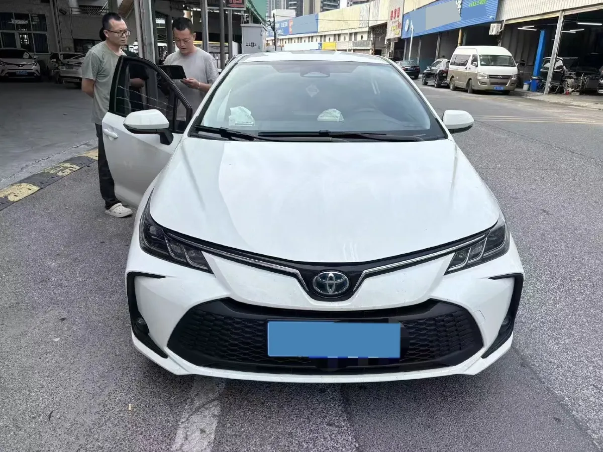 2020 Toyota Corolla Hybird E+ 1.8L 99HP L4 E-CVT PHEV 10.5KWH,autocango,china used car exporter,china ev exporter,chinese used car exporter,chinese used ev exporter