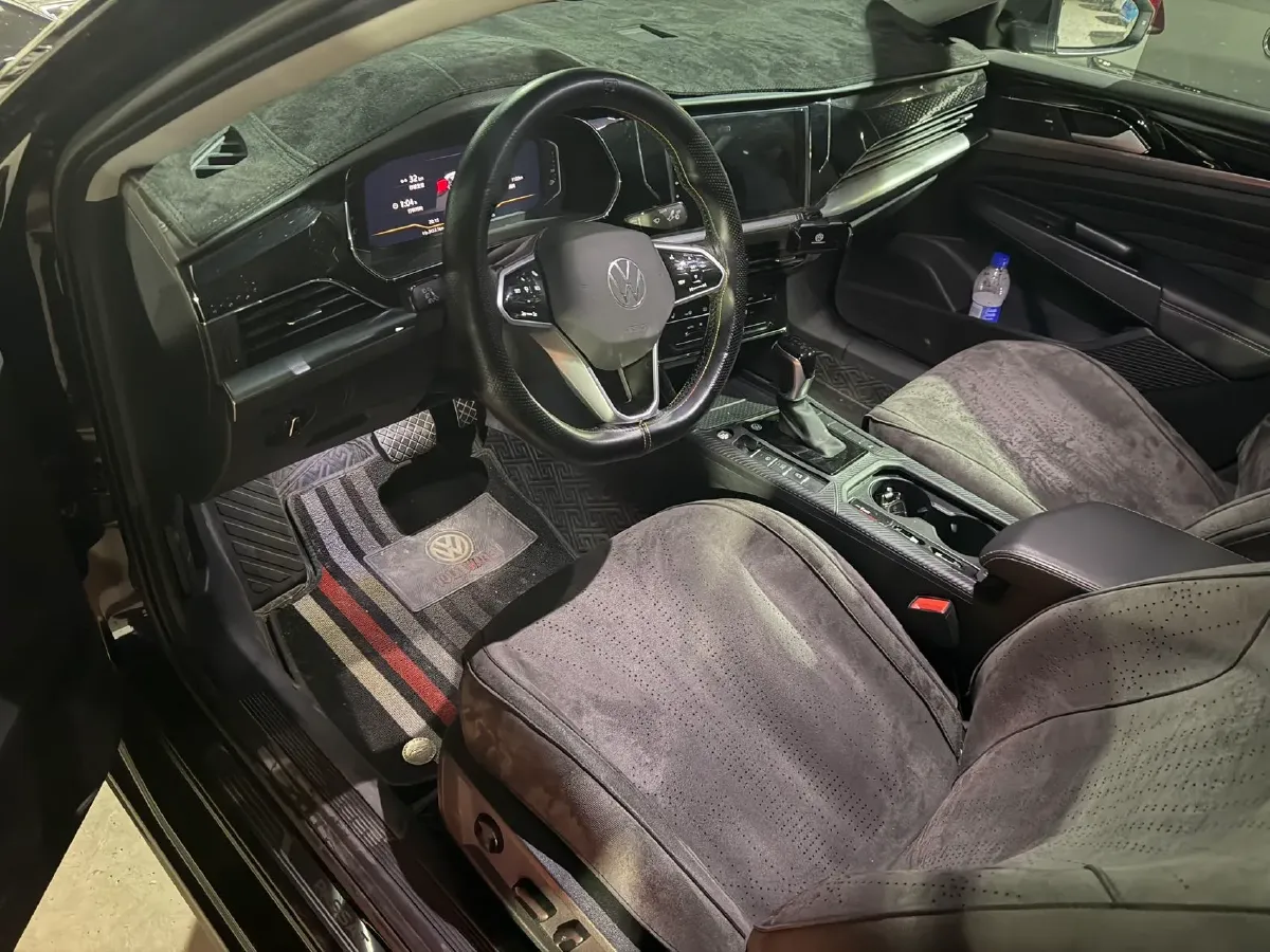 2023 Volkswagen Passat 2.0T 186HP L4 7DCT,autocango,china used car exporter,china ev exporter,chinese used car exporter,chinese used ev exporter