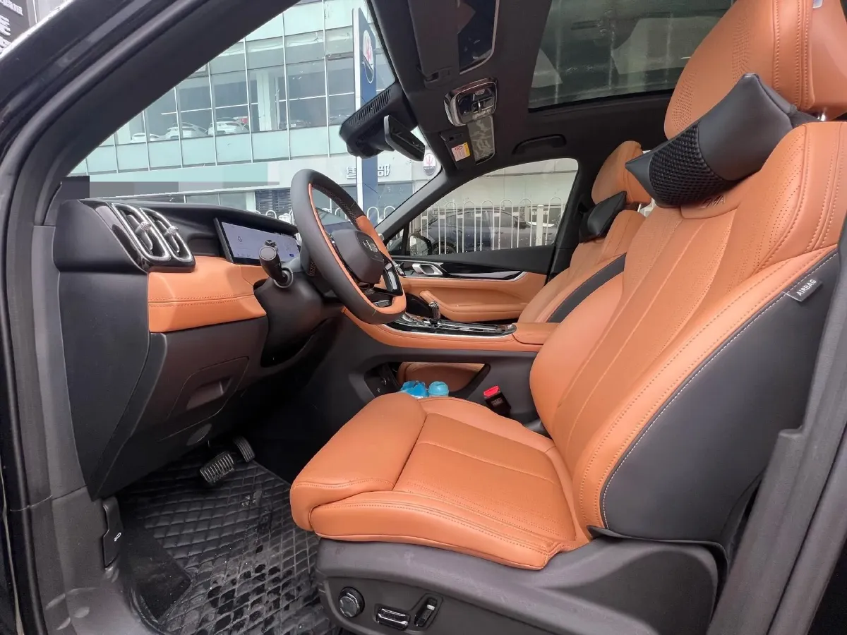 2025 Geely StarRay 1.5T 181HP L4 7DCT,autocango,china used car exporter,china ev exporter,chinese used car exporter,chinese used ev exporter