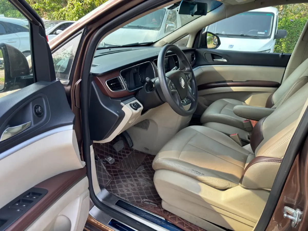 2018 Buick GL8 2.0T 260HP L4 6AT,autocango,china used car exporter,china ev exporter,chinese used car exporter,chinese used ev exporter