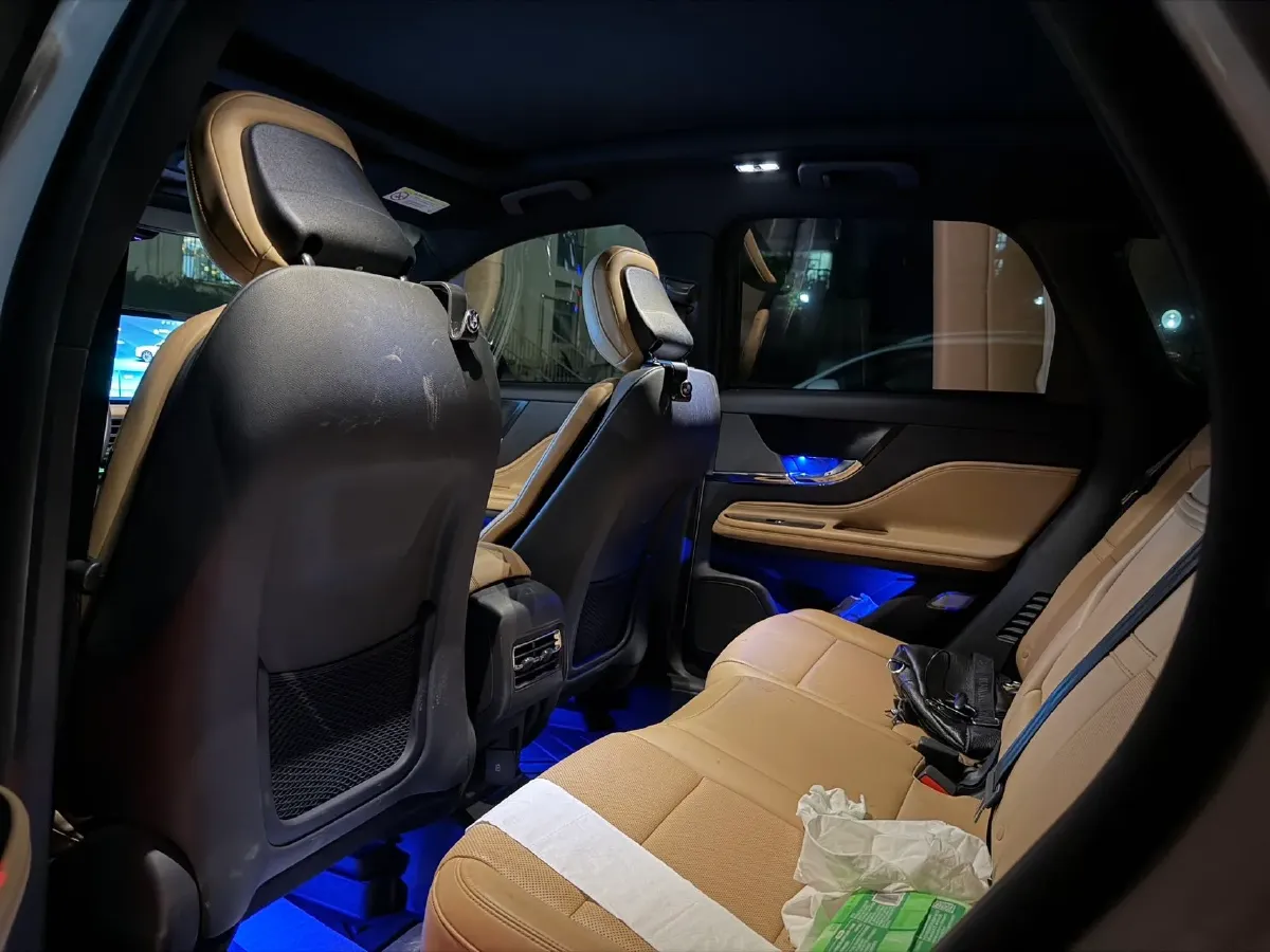 2022 Lincoln Corsair 2.0T 245HP L4 8AT,autocango,china used car exporter,china ev exporter,chinese used car exporter,chinese used ev exporter