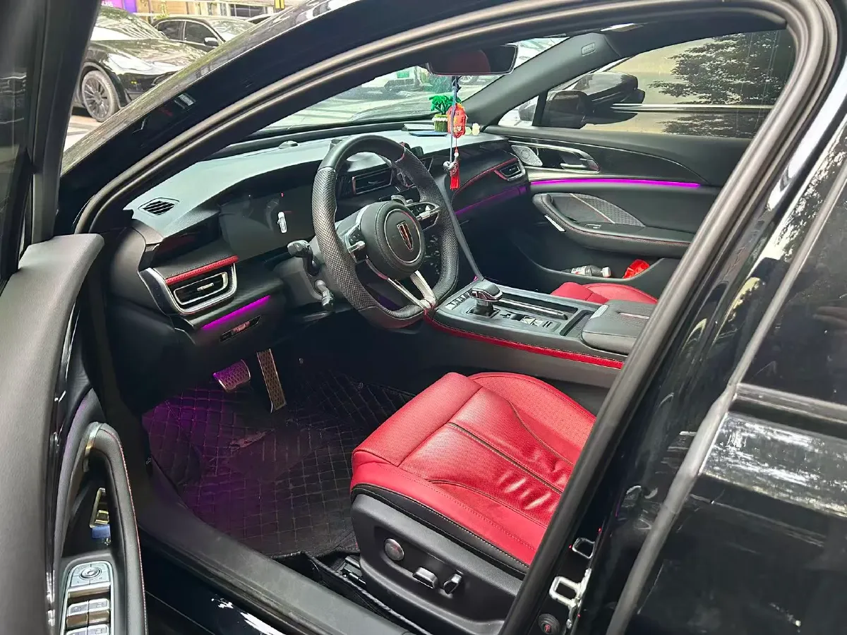 2024 HongQi H6 2.0T 252HP L4 8AT,autocango,china used car exporter,china ev exporter,chinese used car exporter,chinese used ev exporter