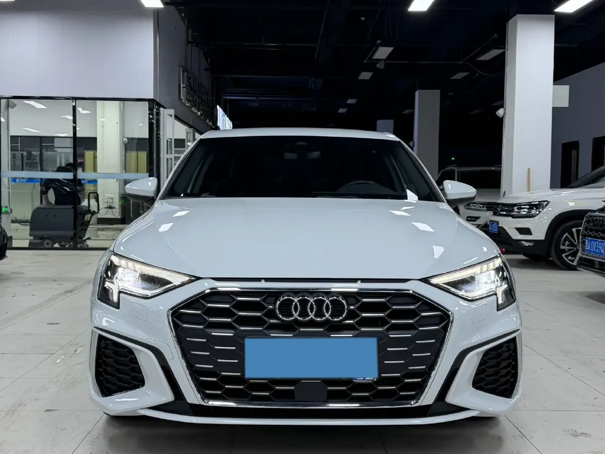 2022 Audi A3 1.4T 150HP L4 7DCT,autocango,china used car exporter,china ev exporter,chinese used car exporter,chinese used ev exporter