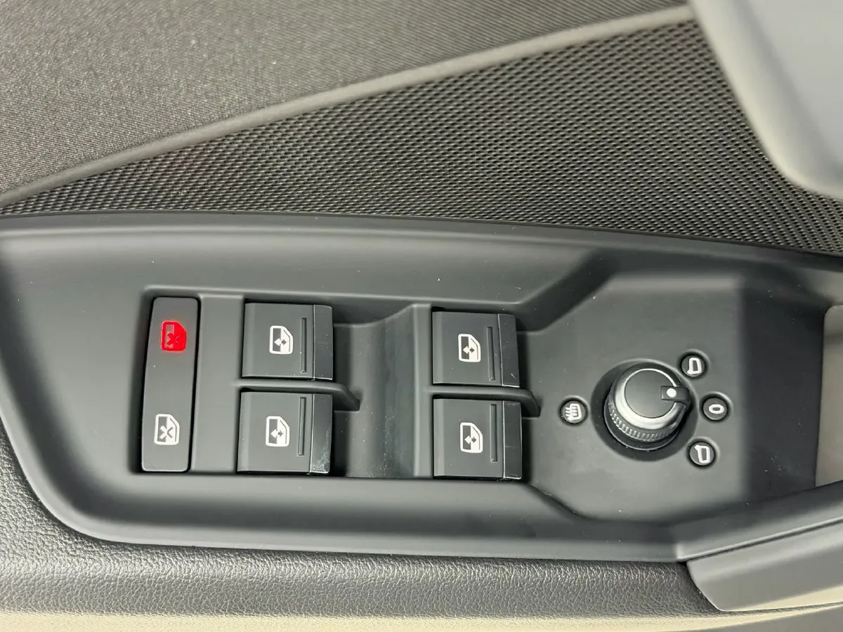 2022 Audi A3 1.4T 150HP L4 7DCT,autocango,china used car exporter,china ev exporter,chinese used car exporter,chinese used ev exporter