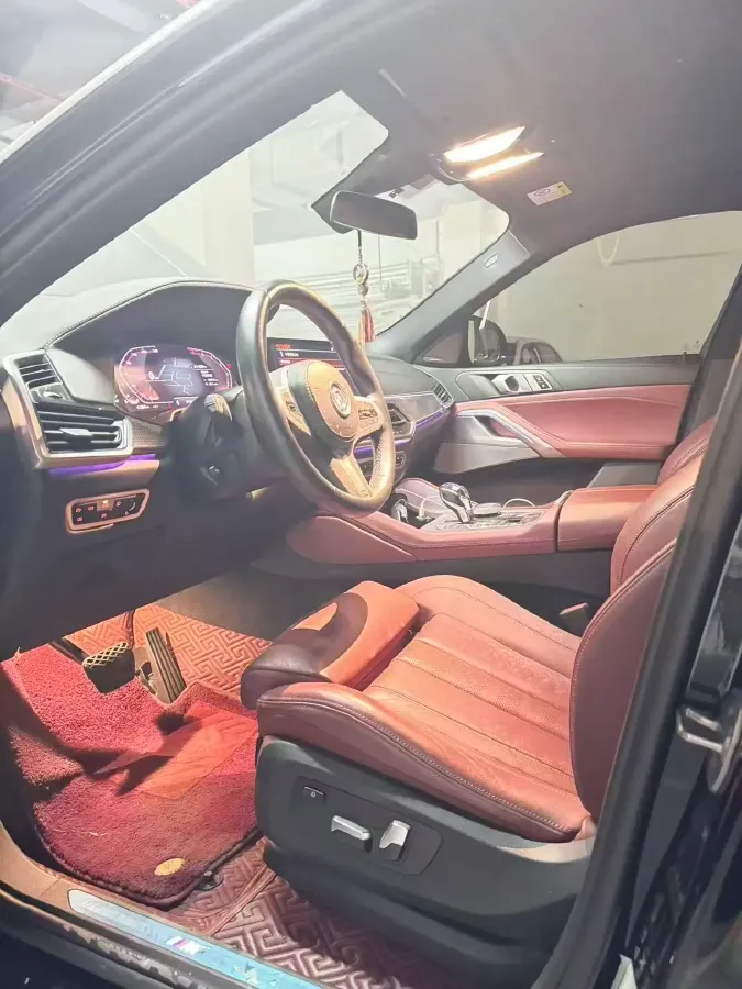 2021 BMW X6 3.0T 340HP L6 8AT,autocango,china used car exporter,china ev exporter,chinese used car exporter,chinese used ev exporter