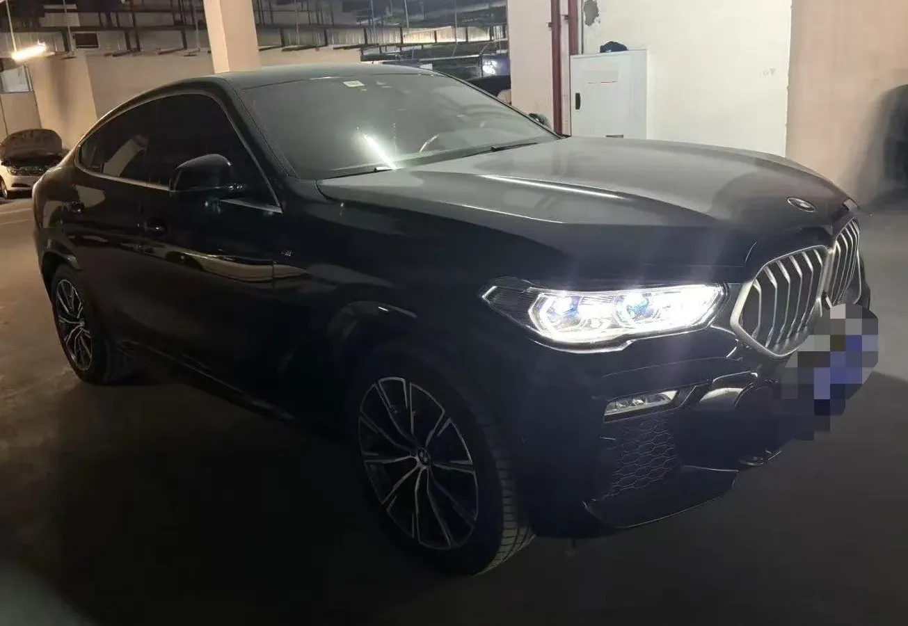 2021 BMW X6 3.0T 340HP L6 8AT,autocango,china used car exporter,china ev exporter,chinese used car exporter,chinese used ev exporter