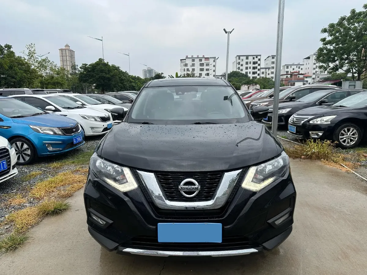 2021 Nissan X-Trail 2.0L 151HP L4 CVT,autocango,china used car exporter,china ev exporter,chinese used car exporter,chinese used ev exporter