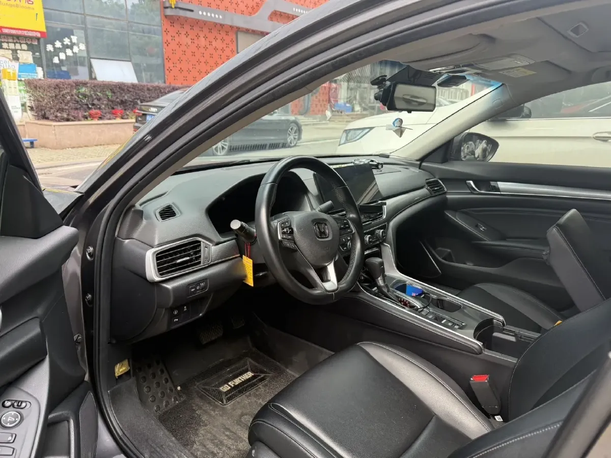 2018 Honda Accord 1.5T 194HP L4 CVT,autocango,china used car exporter,china ev exporter,chinese used car exporter,chinese used ev exporter