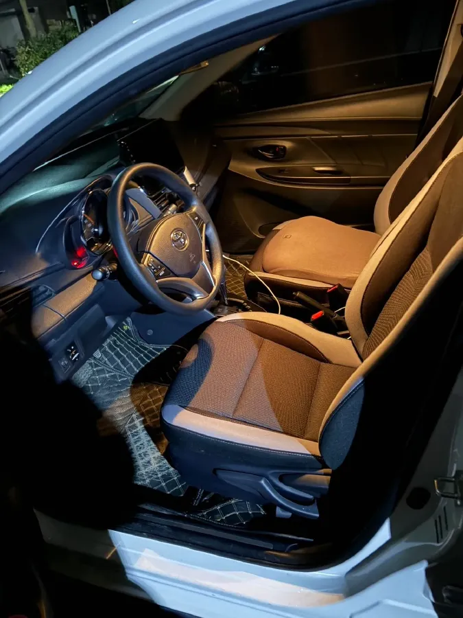 2022 Toyota Yaris L 1.5L 112HP L4 CVT,autocango,china used car exporter,china ev exporter,chinese used car exporter,chinese used ev exporter