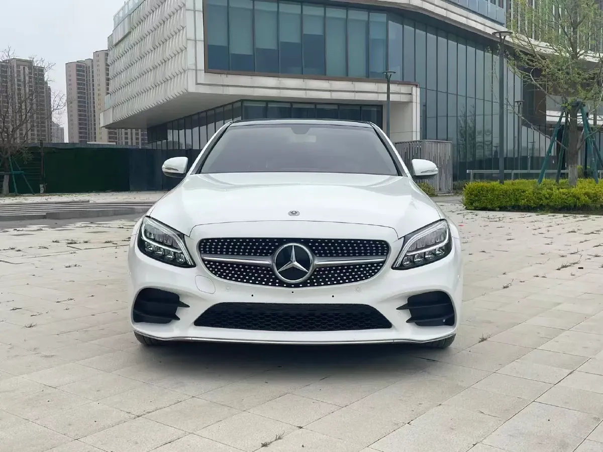 2020 Mercedes-Benz C Class 1.5T 184HP L4 9AT,autocango,china used car exporter,china ev exporter,chinese used car exporter,chinese used ev exporter