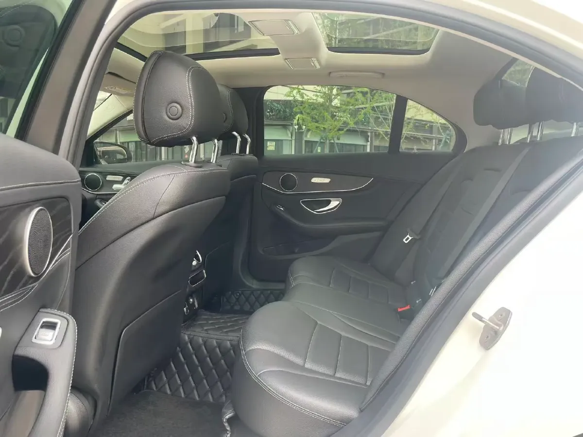 2020 Mercedes-Benz C Class 1.5T 184HP L4 9AT,autocango,china used car exporter,china ev exporter,chinese used car exporter,chinese used ev exporter