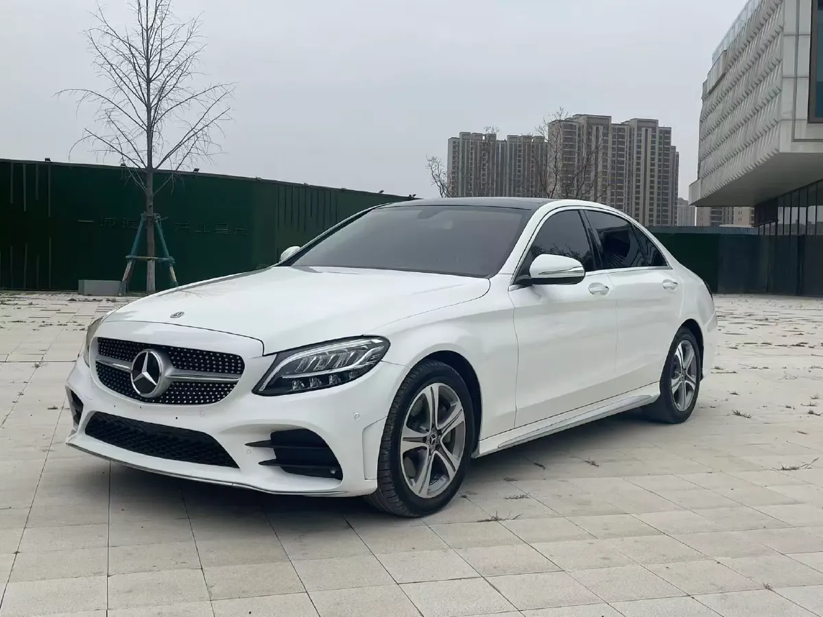 2020 Mercedes-Benz C Class 1.5T 184HP L4 9AT,autocango,china used car exporter,china ev exporter,chinese used car exporter,chinese used ev exporter