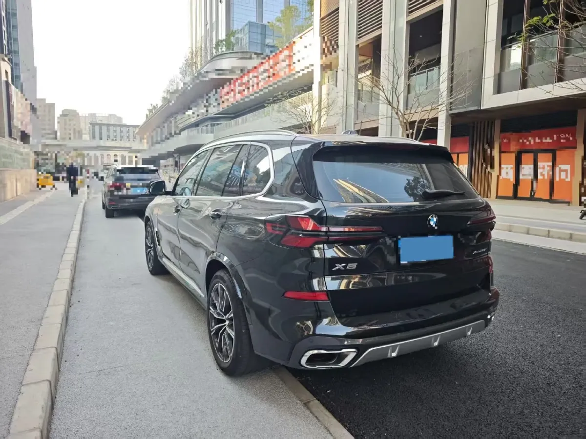 2023 BMW X5 2.0T 258HP L4 8AT,autocango,china used car exporter,china ev exporter,chinese used car exporter,chinese used ev exporter