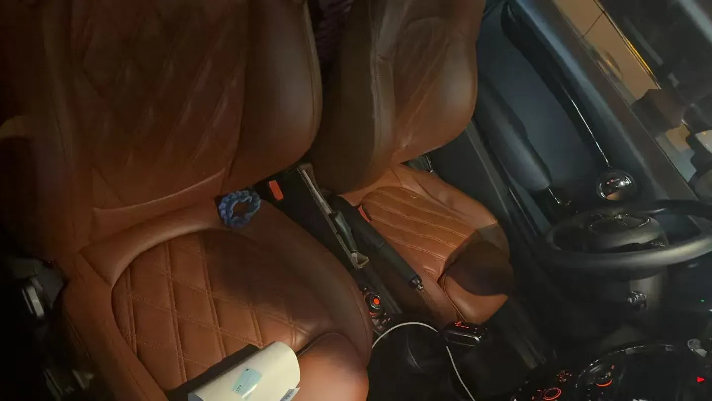 2021 MINI MINI 1.5T 136HP L3 7DCT,autocango,china used car exporter,china ev exporter,chinese used car exporter,chinese used ev exporter