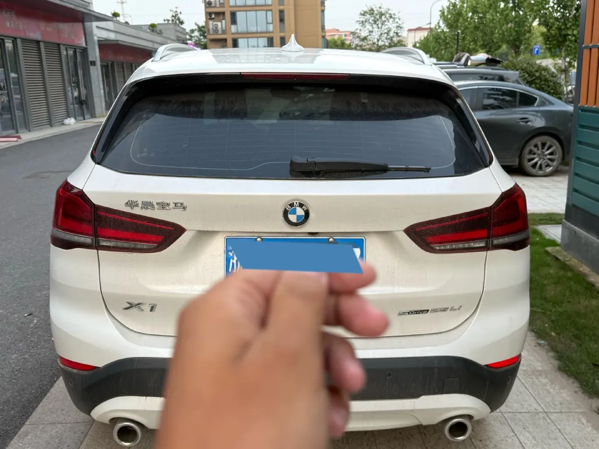 2022 BMW X1 2.0T 192HP L4 7DCT,autocango,china used car exporter,china ev exporter,chinese used car exporter,chinese used ev exporter