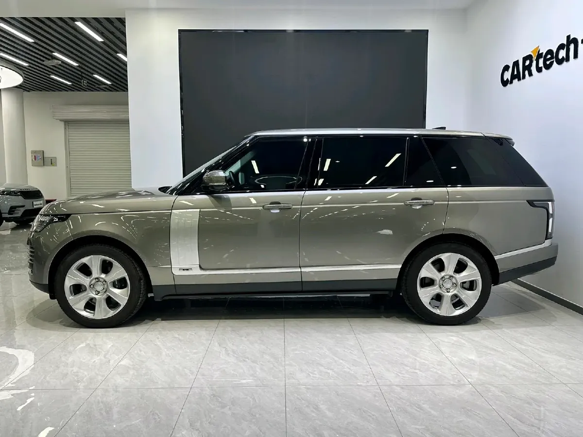 2020 Land Rover Range Rover 3.0T 400HP L6 8AT,autocango,china used car exporter,china ev exporter,chinese used car exporter,chinese used ev exporter