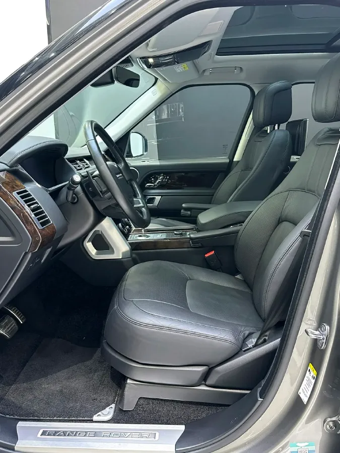 2020 Land Rover Range Rover 3.0T 400HP L6 8AT,autocango,china used car exporter,china ev exporter,chinese used car exporter,chinese used ev exporter