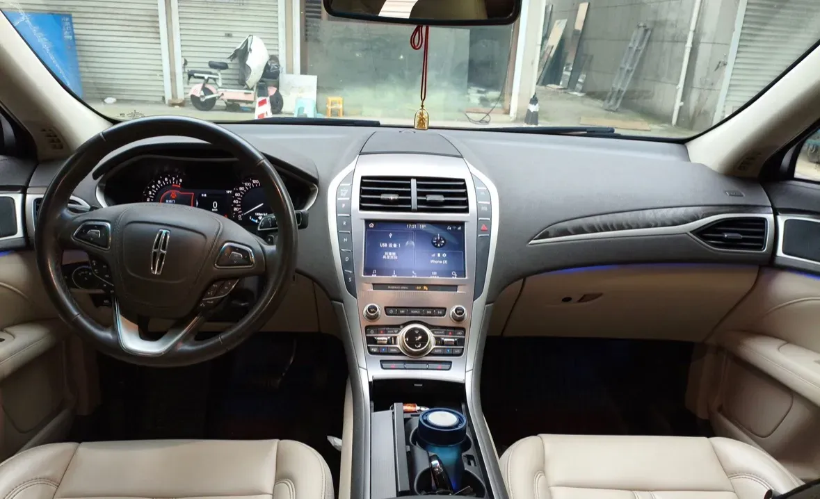 2019 BMW X2 1.5T 140HP L3 7DCT,autocango,china used car exporter,china ev exporter,chinese used car exporter,chinese used ev exporter