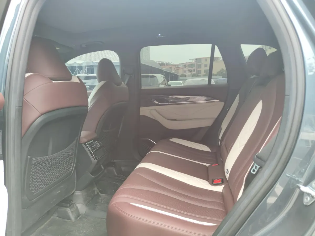 2021 Geely Monjaro 2.0T 218HP L4 7DCT,autocango,china used car exporter,china ev exporter,chinese used car exporter,chinese used ev exporter