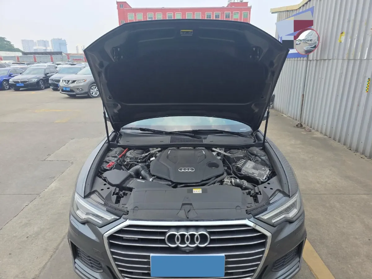 2022 Audi A6L 3.0T 340HP V6 7DCT,autocango,china used car exporter,china ev exporter,chinese used car exporter,chinese used ev exporter