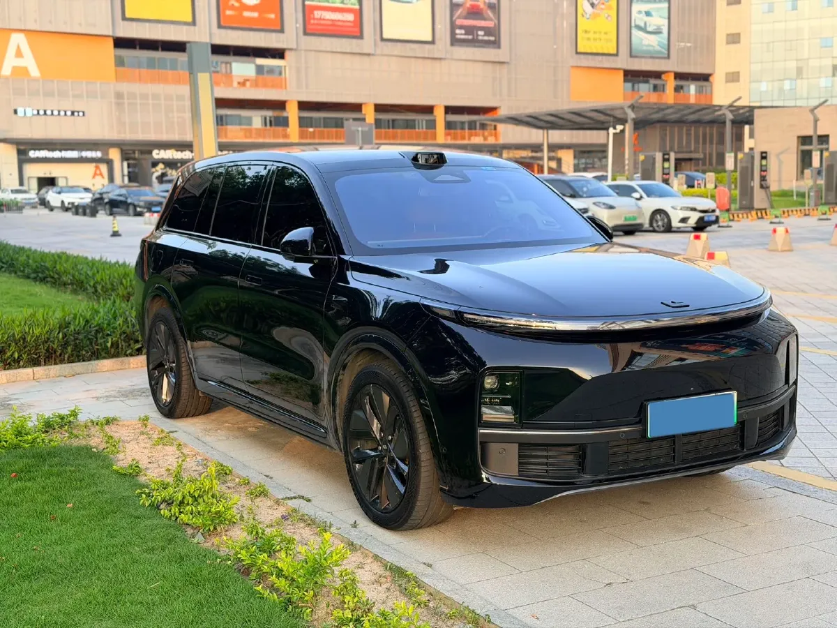 2022 Li L9 Range Extended 154HP REEV 42.6KWH,autocango,china used car exporter,china ev exporter,chinese used car exporter,chinese used ev exporter