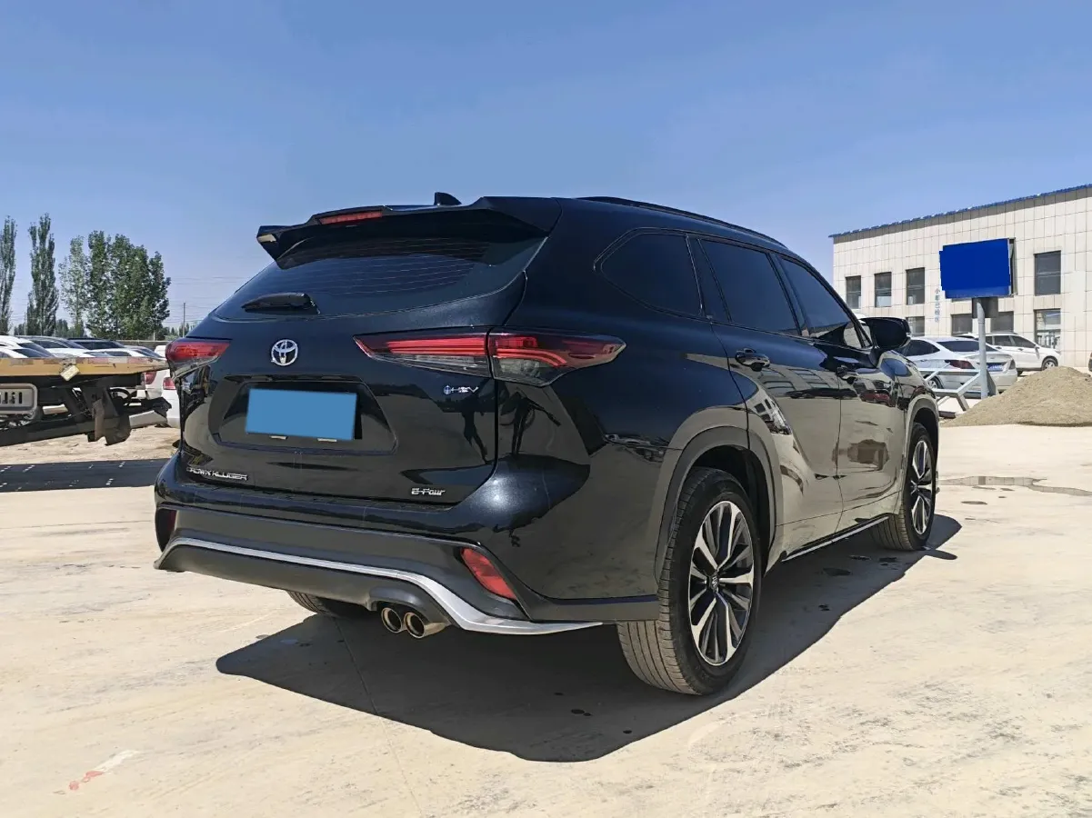 2024 Toyota Crown Kluger 2.5L 189HP L4 E-CVT Hybrid,autocango,china used car exporter,china ev exporter,chinese used car exporter,chinese used ev exporter