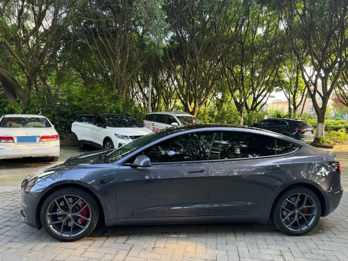 2022 Chevrolet Blazer 2.0T 237HP L4 9AT,autocango,china used car exporter,china ev exporter,chinese used car exporter,chinese used ev exporter