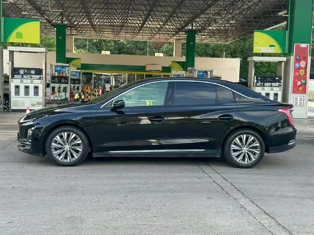 2022 HongQi E-QM5 BEV 54KWH,autocango,china used car exporter,china ev exporter,chinese used car exporter,chinese used ev exporter