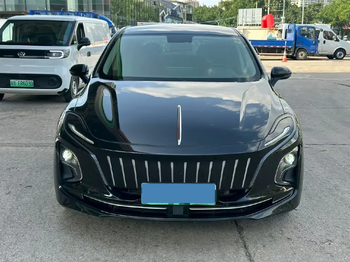 2022 HongQi E-QM5 BEV 54KWH,autocango,china used car exporter,china ev exporter,chinese used car exporter,chinese used ev exporter