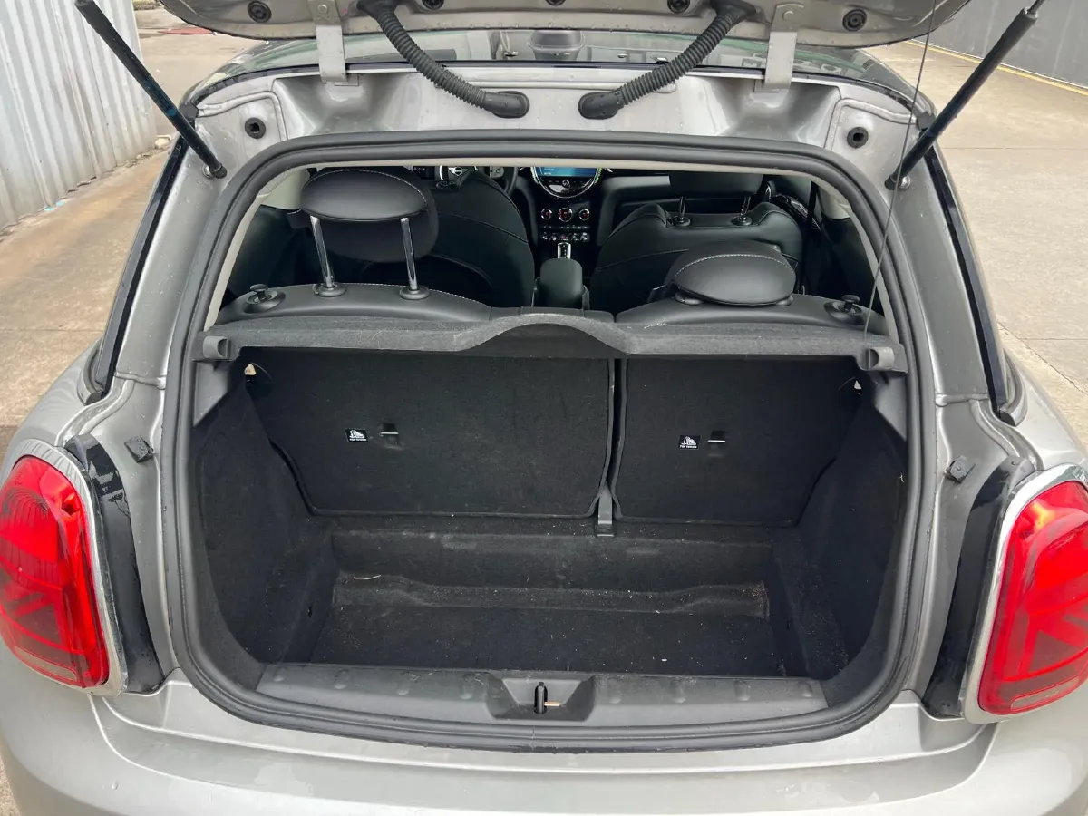 2023 MINI MINI 1.5T 136HP L3 7DCT,autocango,china used car exporter,china ev exporter,chinese used car exporter,chinese used ev exporter