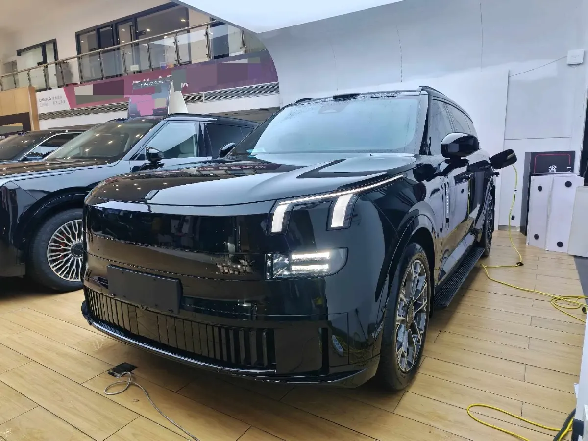 2025 LYNK&CO 900 2.0T 254HP L4 3DHT PHEV,autocango,china used car exporter,china ev exporter,chinese used car exporter,chinese used ev exporter