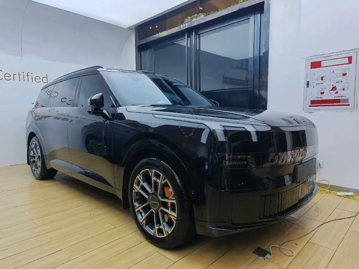 2025 LYNK&CO 900 2.0T 254HP L4 3DHT PHEV,autocango,china used car exporter,china ev exporter,chinese used car exporter,chinese used ev exporter