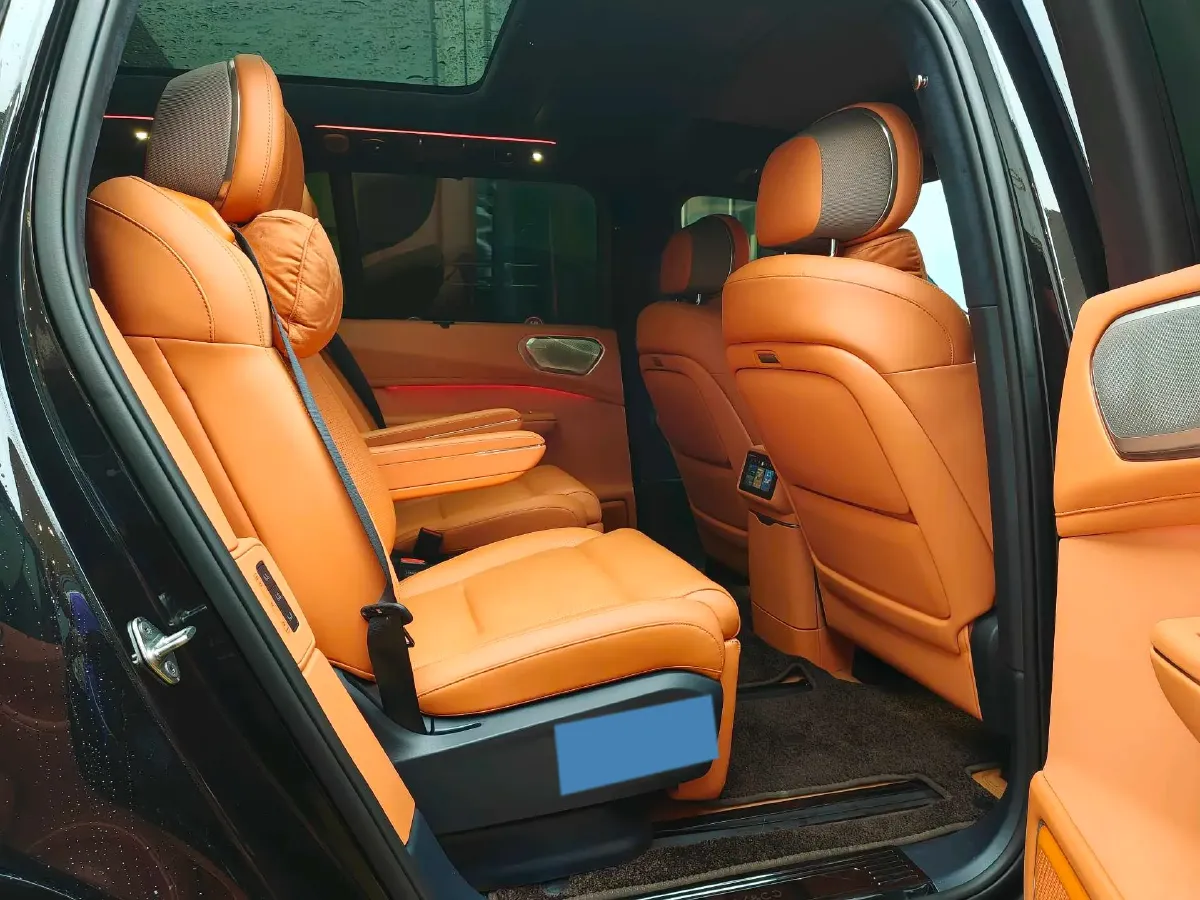 2025 LYNK&CO 900 2.0T 254HP L4 3DHT PHEV,autocango,china used car exporter,china ev exporter,chinese used car exporter,chinese used ev exporter