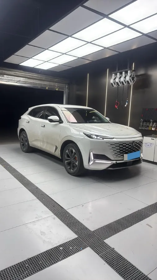 2022 Bestune T99 2.0T 224HP L4 6AT,autocango,china used car exporter,china ev exporter,chinese used car exporter,chinese used ev exporter