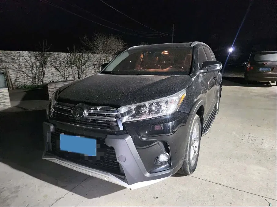2021 Toyota Highlander 2.0T 220HP L4 6AT,autocango,china used car exporter,china ev exporter,chinese used car exporter,chinese used ev exporter
