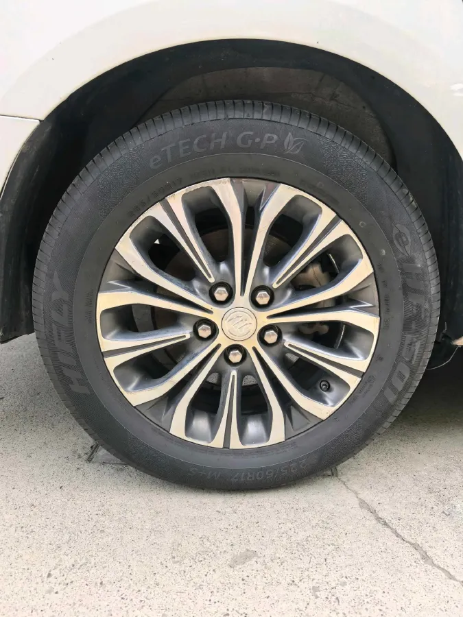 2021 Buick GL8 2.0T 237HP L4 9AT,autocango,china used car exporter,china ev exporter,chinese used car exporter,chinese used ev exporter