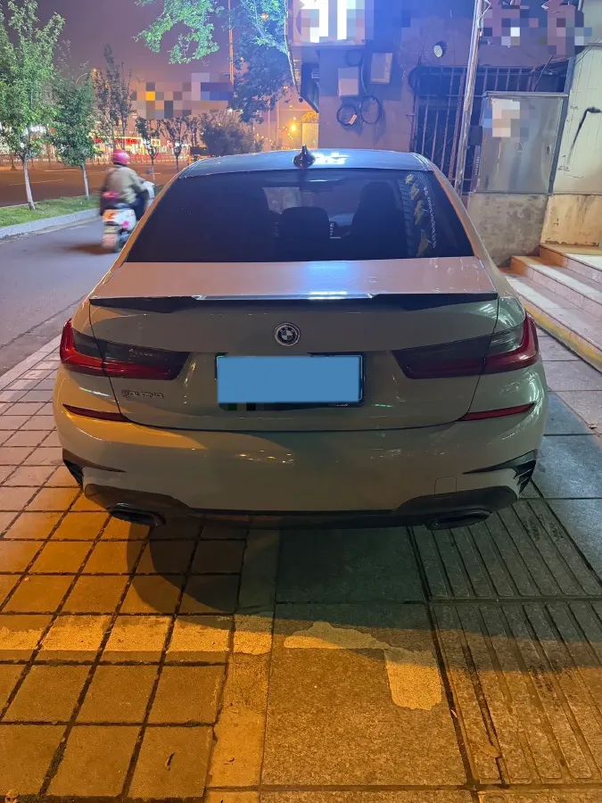 2021 BMW 3 Series 2.0T 156HP L4 8AT,autocango,china used car exporter,china ev exporter,chinese used car exporter,chinese used ev exporter