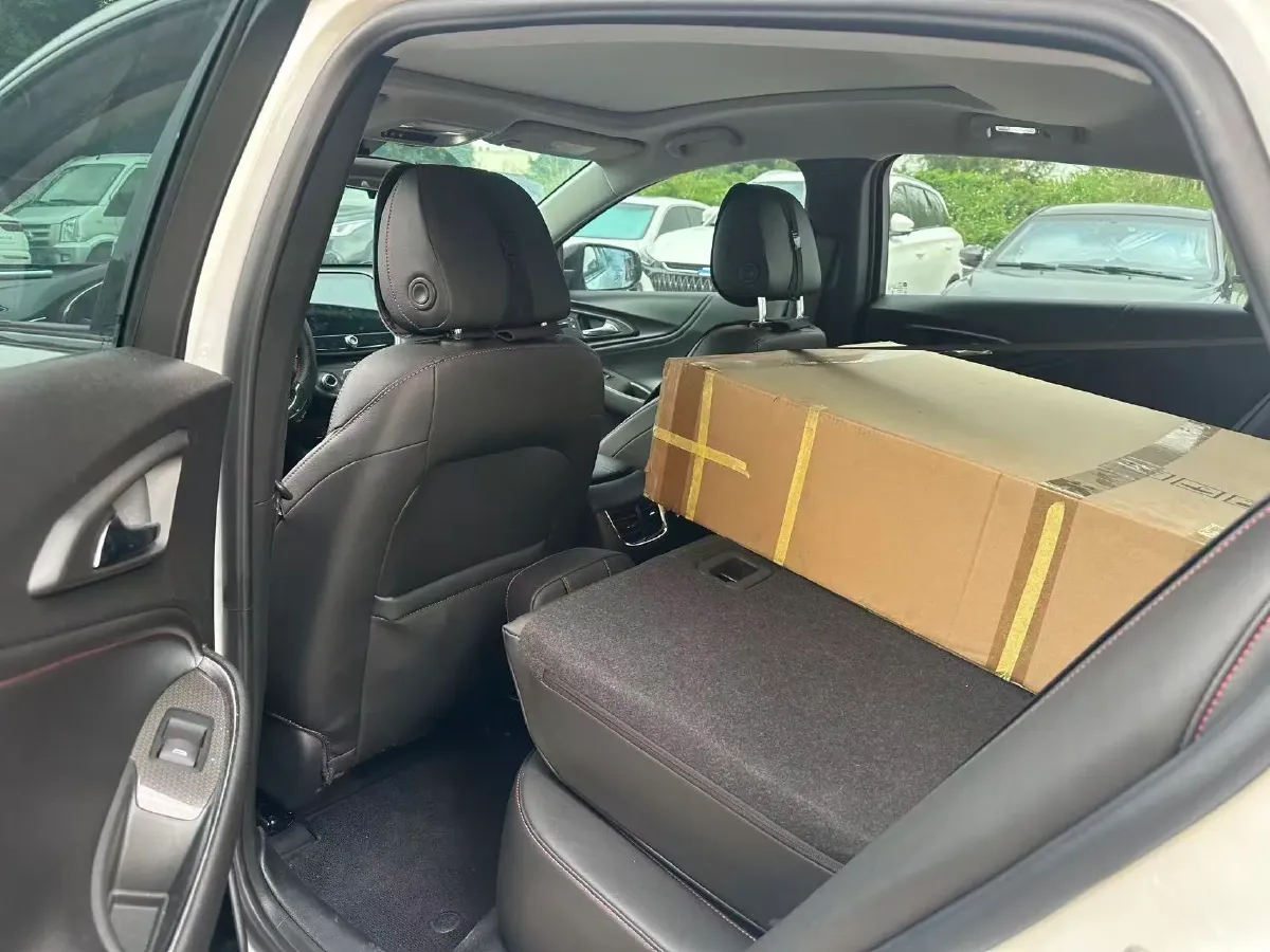 2023 Chevrolet Malibu XL 2.0T 237HP L4 9AT,autocango,china used car exporter,china ev exporter,chinese used car exporter,chinese used ev exporter