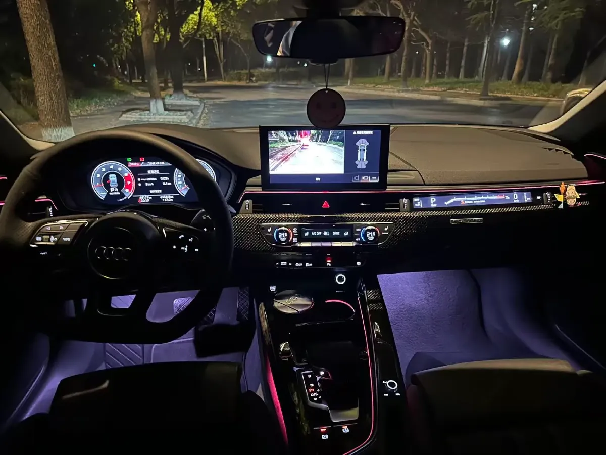 2021 Audi A5 2.0T 204HP L4 7DCT,autocango,china used car exporter,china ev exporter,chinese used car exporter,chinese used ev exporter