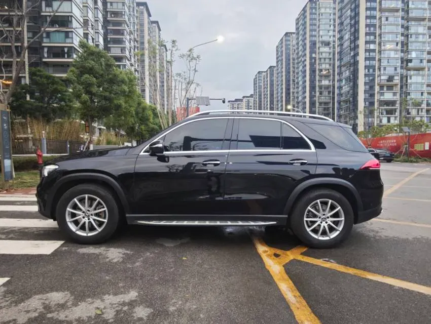 2022 Mercedes-Benz GLE Class 2.0T 258HP L4 9AT,autocango,china used car exporter,china ev exporter,chinese used car exporter,chinese used ev exporter