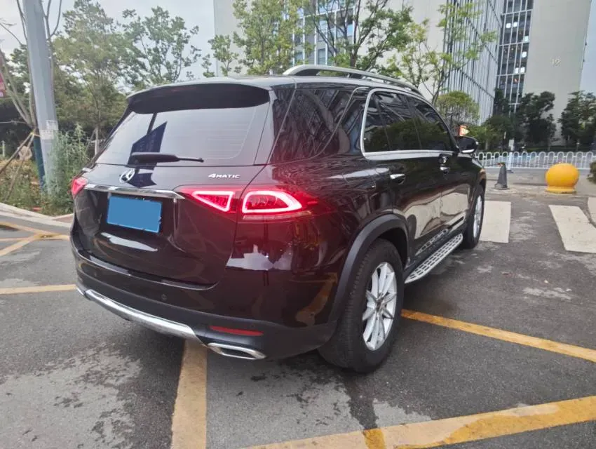 2022 Mercedes-Benz GLE Class 2.0T 258HP L4 9AT,autocango,china used car exporter,china ev exporter,chinese used car exporter,chinese used ev exporter