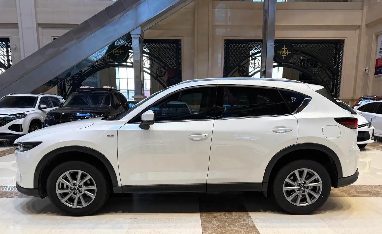 2022 MAXUS XinTu V90 2.0T 150HP L4 6AT,autocango,china used car exporter,china ev exporter,chinese used car exporter,chinese used ev exporter