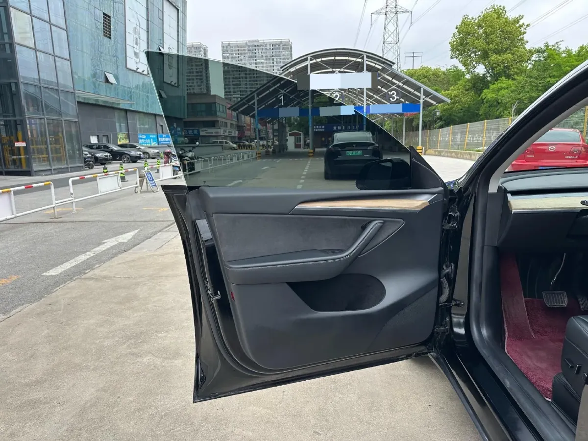 2022 Tesla Model Y BEV 60KWH,autocango,china used car exporter,china ev exporter,chinese used car exporter,chinese used ev exporter