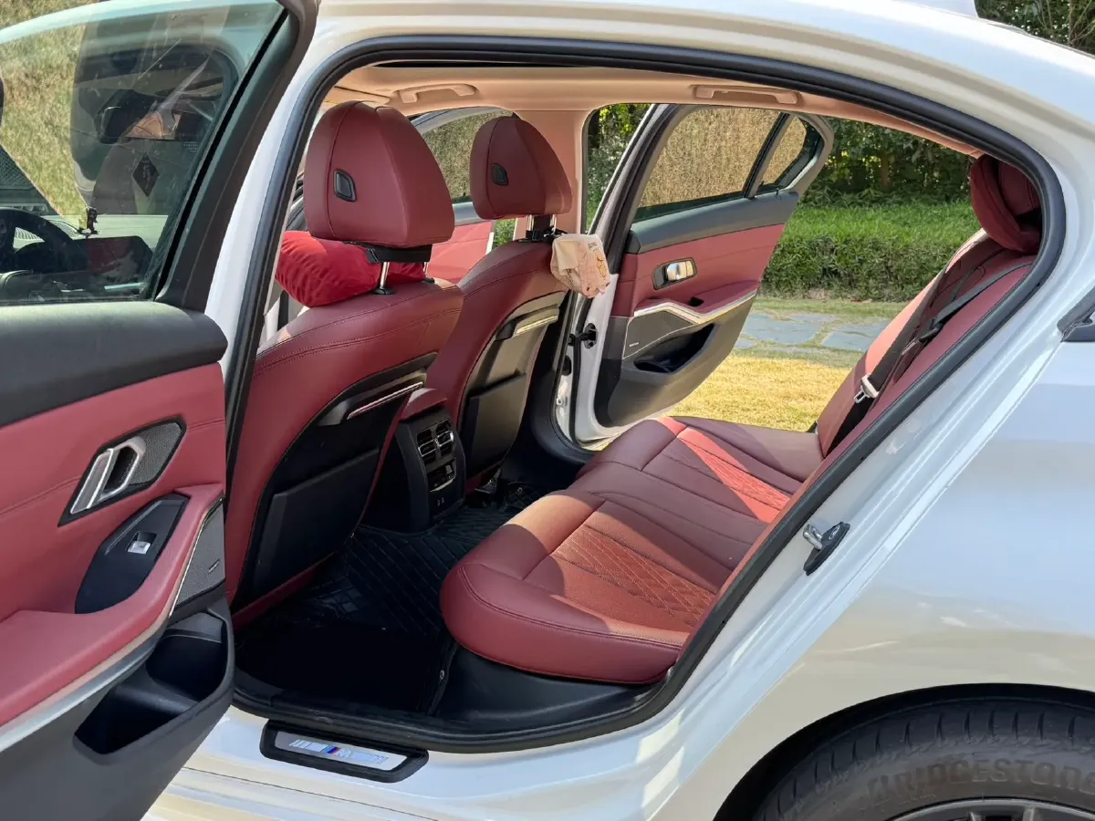 2022 BMW 3 Series 2.0T 184HP L4 8AT,autocango,china used car exporter,china ev exporter,chinese used car exporter,chinese used ev exporter