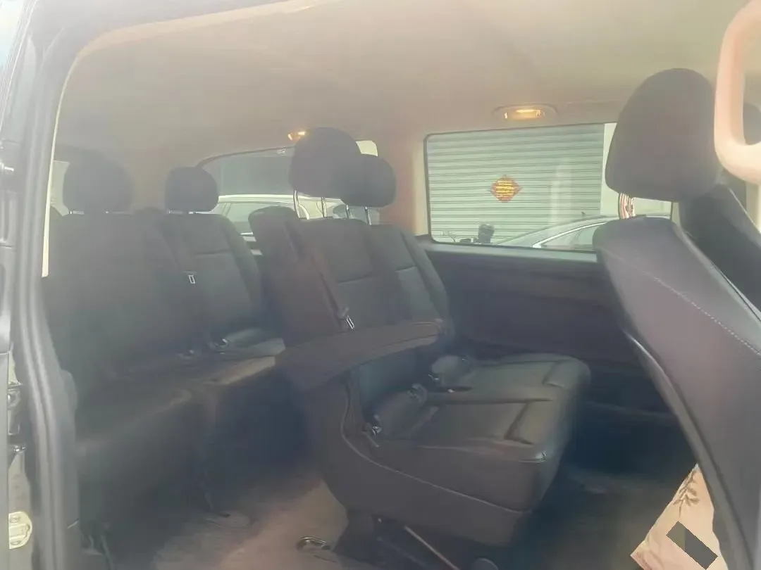 2023 Mercedes-Benz Vito 2.0T 211HP L4 9AT,autocango,china used car exporter,china ev exporter,chinese used car exporter,chinese used ev exporter