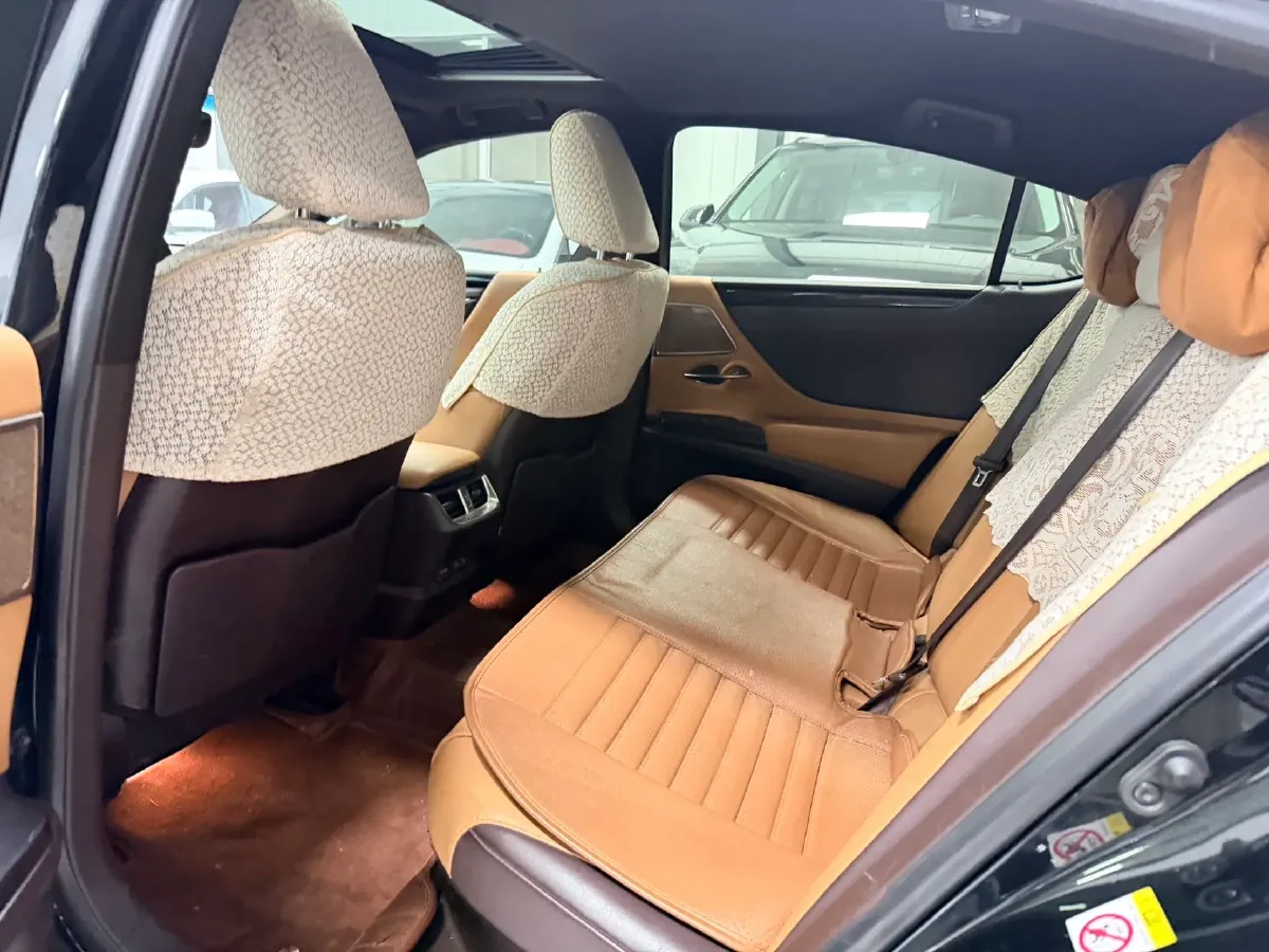 2018 Lexus ES 2.5L 178HP L4 E-CVT Hybrid,autocango,china used car exporter,china ev exporter,chinese used car exporter,chinese used ev exporter