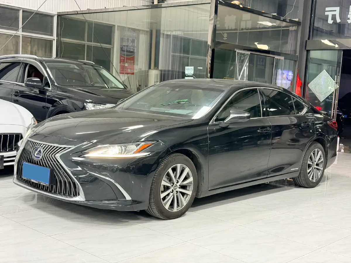 2018 Lexus ES 2.5L 178HP L4 E-CVT Hybrid,autocango,china used car exporter,china ev exporter,chinese used car exporter,chinese used ev exporter
