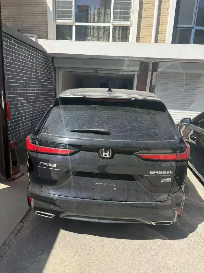 2025 Honda Breeze 1.5T 193HP L4 CVT,autocango,china used car exporter,china ev exporter,chinese used car exporter,chinese used ev exporter